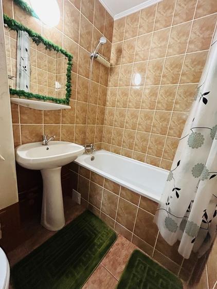 Apartament cu 2 camere semidecomandat în Exterior Vest