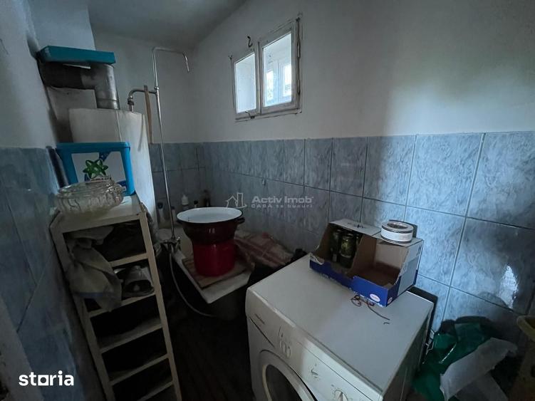 Casă cu 6 camere cu Teren 5900 Mp în Copăcele