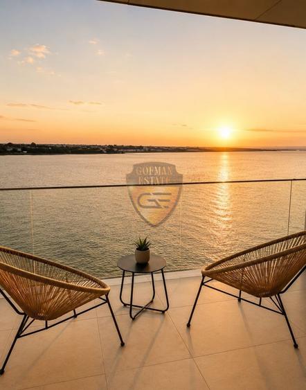 2 c Mamaia Premium 71mp + 14mp terasa vedere frontală la Lacul Siutghiol parcare - 2