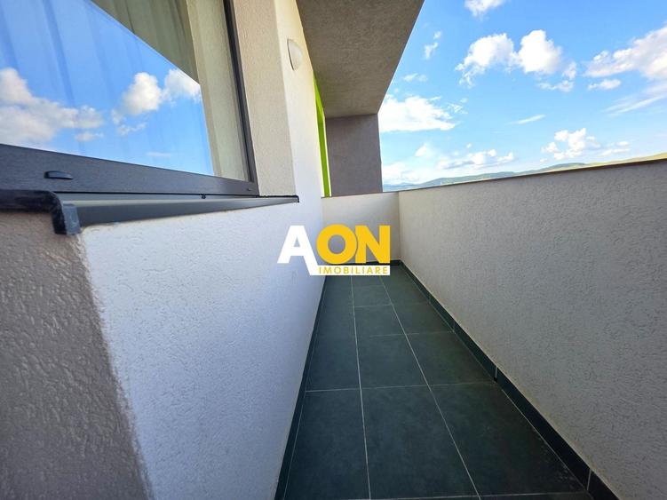 Apartament cu 3 camere decomandat, mobilat în Ampoi 3