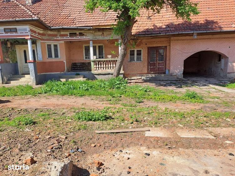 Casă cu 4 camere în Pojorta