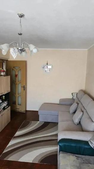 Apartament cu 2 camere decomandat în Anda