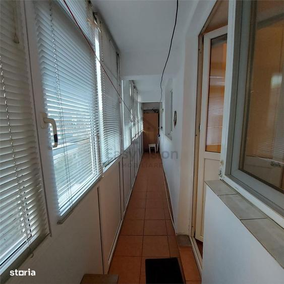 Apartament cu 3 camere, mobilat în Pantelimon