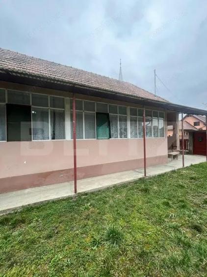 Casa de vanzare, Curteni - 2