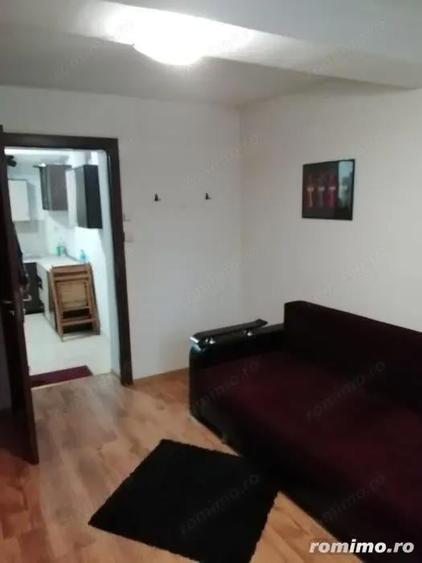 Garsoniera Zona 1 Mai - 1