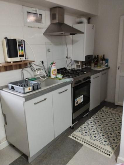 Apartament cu 4 camere decomandat, etaj 1, zona Pacurari - 2