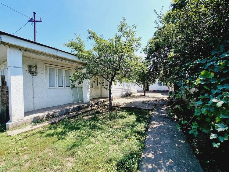 Casă cu 3 camere cu Teren 2068 Mp în Fundeni