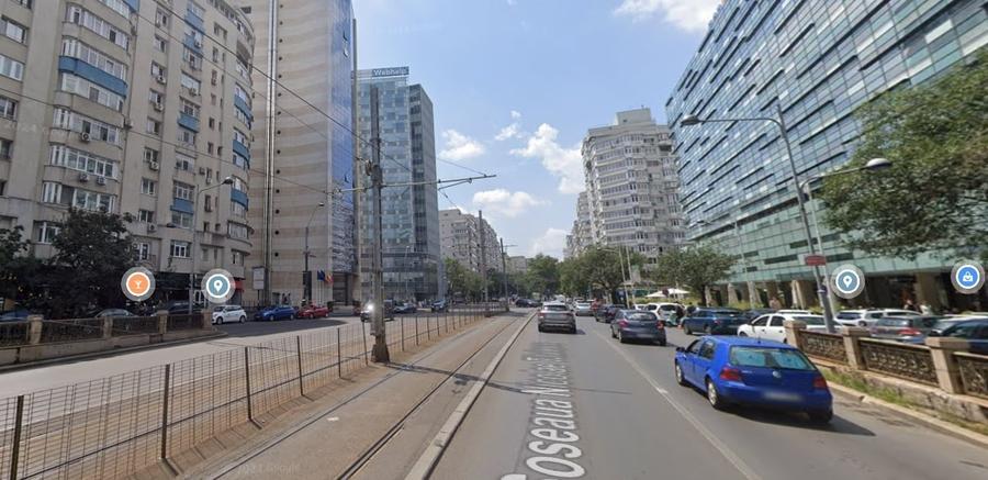 Piata Victoriei , vad comercial foarte bun, trafic pietonal intens - 1