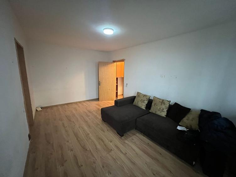 Apartament 2 camere Dristor 60 mp lângă Metrou - 2