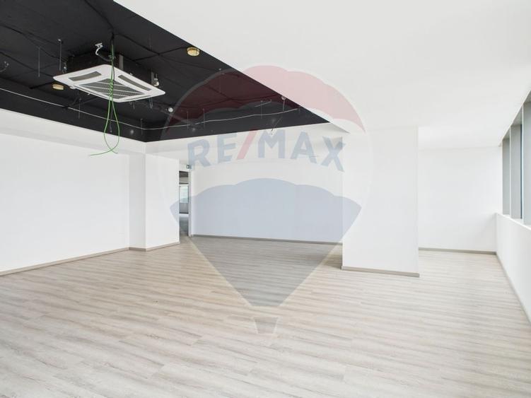 Spațiu de birouri disponibil spre închiriere în Băneasa 171–615 mp - 3