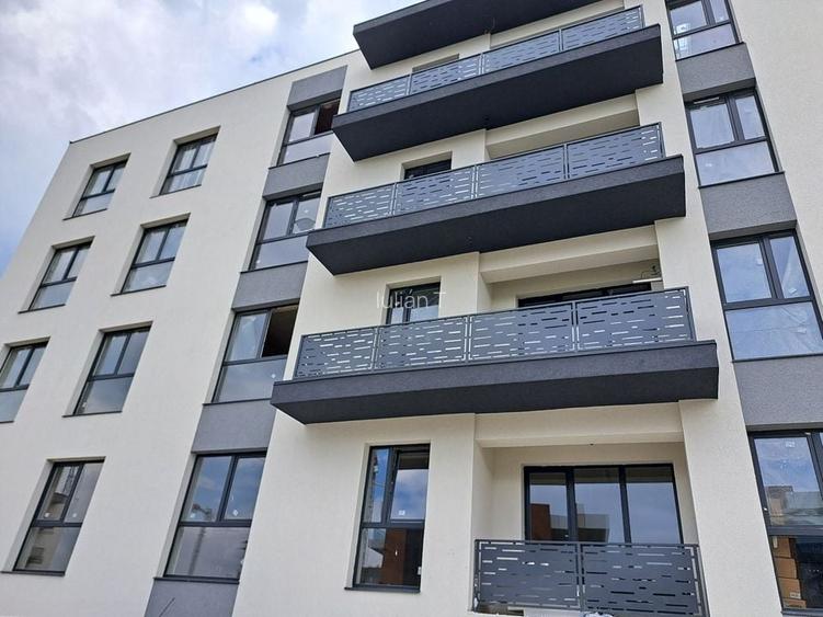 Apartament 2 camere,50mp Gradina, Titan -Auchan Apartament 2 camere,50mp Gradina, Titan -Auchan