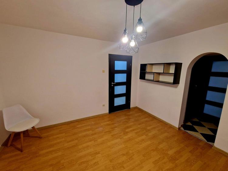 Inchiriez apartament 2 camere Blvd. Bucuresti - 6