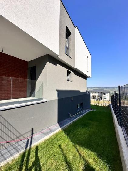 Duplex cu un design deosebit, spatiu generos si curte proprie - 7