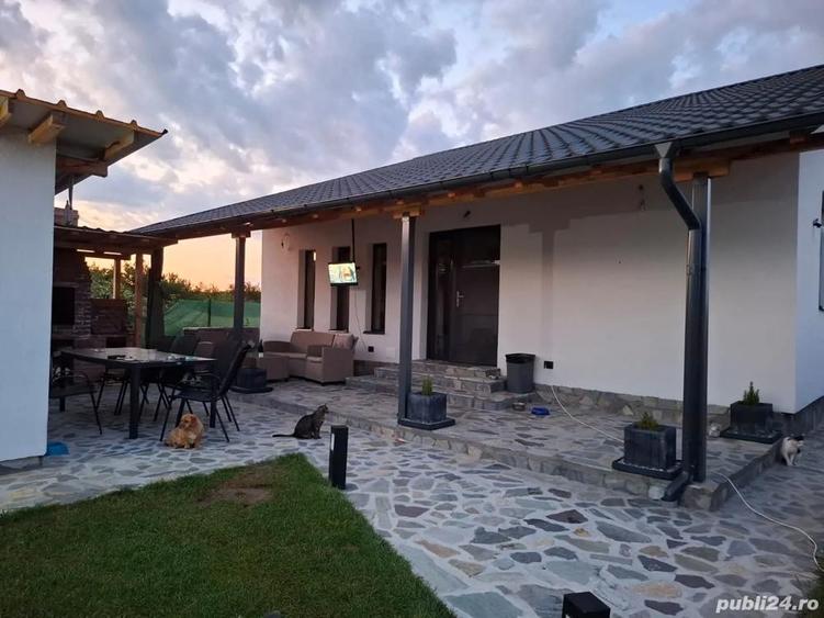 Proprietar vand casa mobilata la 2 km de Trivale - 8