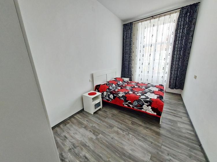 Apartament 3 camere, boxa, pod, parcare, Centru,  zona B-dul Eroilor - 7