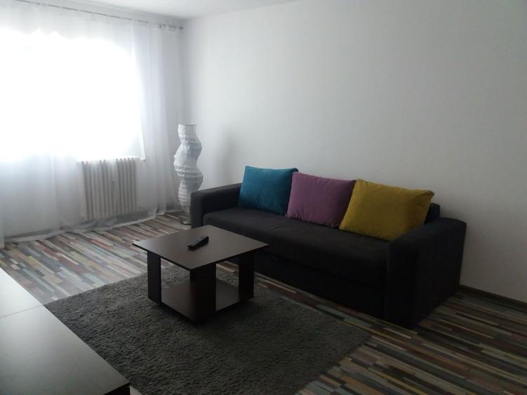 Apartament 2 camere decomandate Brazda scoala 23 - 5