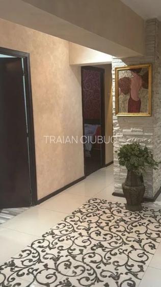 Vanzare Apartament 4 Camere Piata Muncii Decebal Calarasilor
