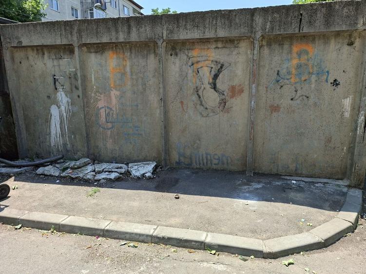 Apartament 3 camere -  decomandat - Zona Lipovei - 9