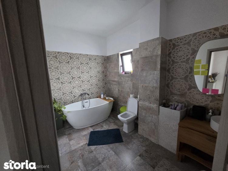 Casa duplex cu 4 camere, P+1 ?i mansarda, curte 260mp, PRET NEGOCIABIL - 7