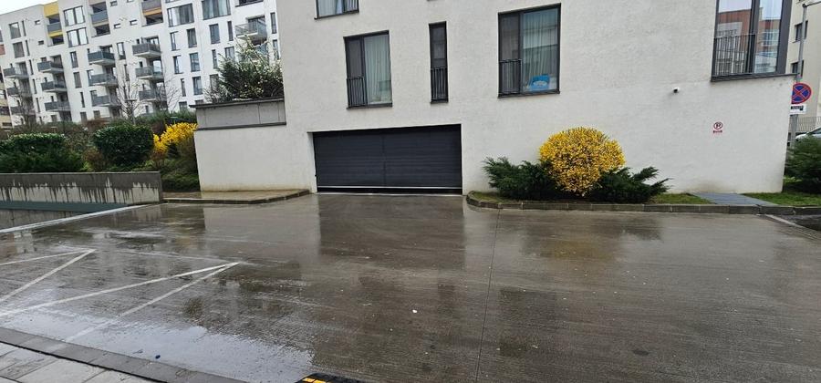 Apartament cu 2 camere, logie, parcare subterană inclusă, într-un imobil de lux - 4