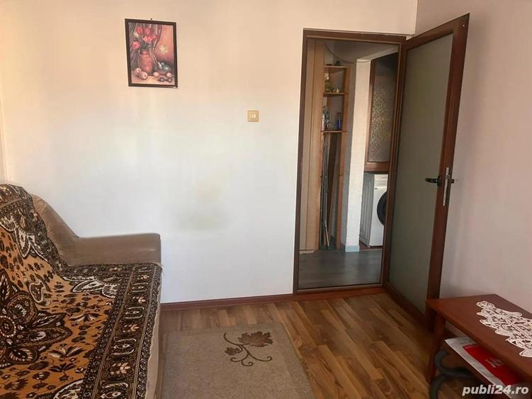 3 decomandate 1 MAI,etaj 2,centrala - 5