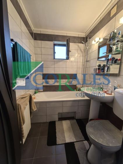 Apartament cu 4 camere în zona Circumvalațiunii! - 8