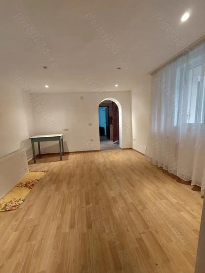 Vand sau schimb cu apartament, casa in Magura, Bacau - 8