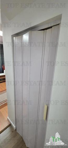 Vila exclusivista 10 camere, 425mp,terasa acoperita imensa de 80mp, teren 970mp, ideala ca investiti - 16