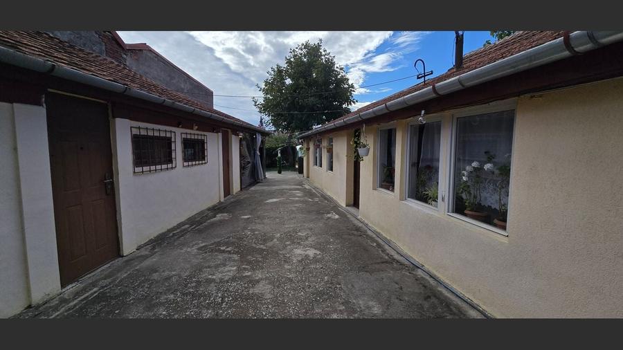 Casă cu teren 797 mp | Zona Mehala | Locație excelentă și liniștită - 3