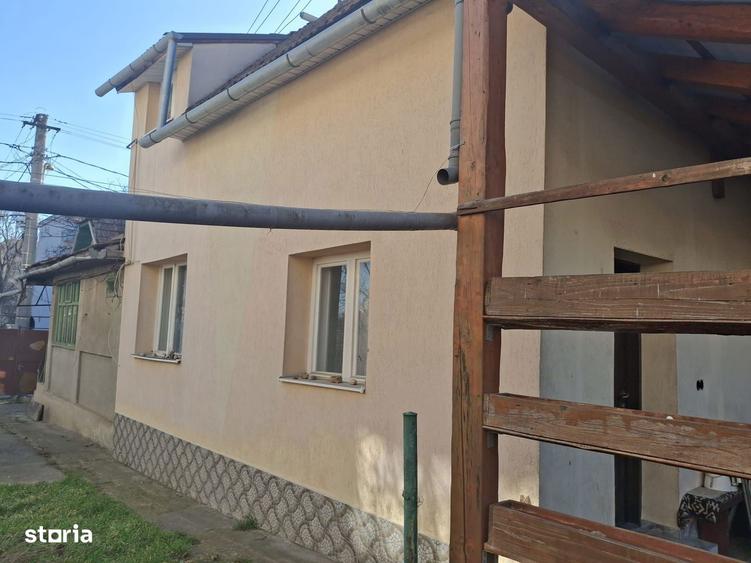 Casa de vanzare - oportunitate de investitie - 2