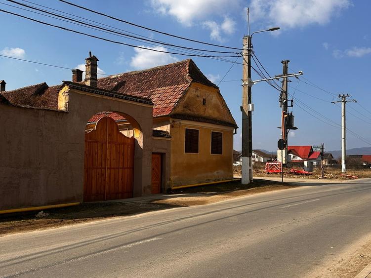Inchiriez Casa-Vila in Jud. Brasov, Loc Cristian Muncitori ! - 8