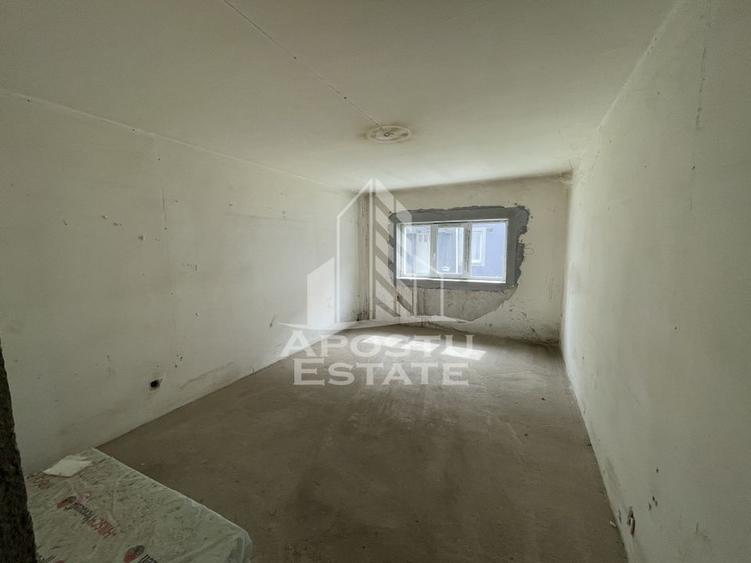 Cladire cu 28 camere, P+1E,  Calea Sagului/CET. - 5