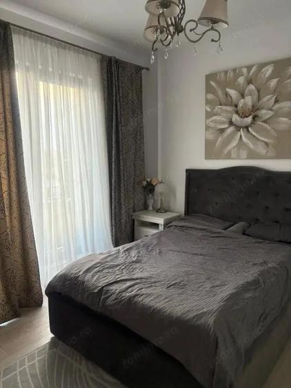 Apartament 3 camere Laminorului decomandat 85 mp, etaj 3 ,metrou 4 min - 20