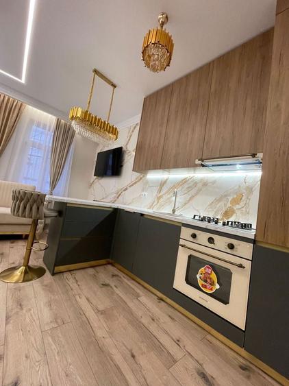 Vand apartament la curte! - 7