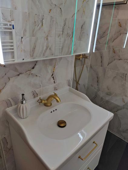 Inchiriez apartament 3 camere Brasov - 3