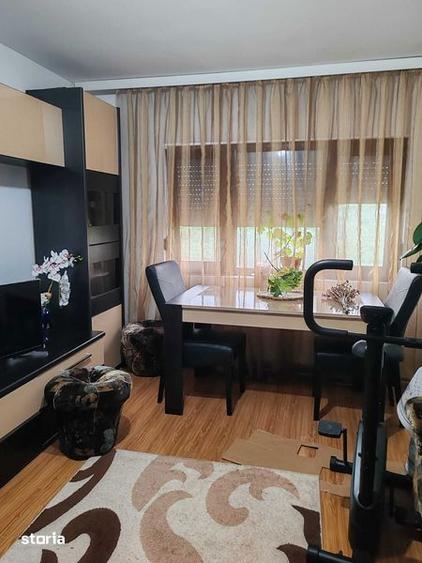Vand apartament 3 camere - 2