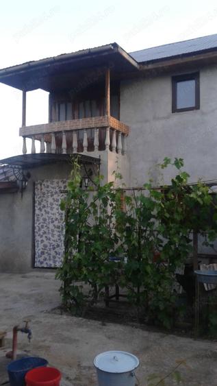 Vand casa la curte. - 5