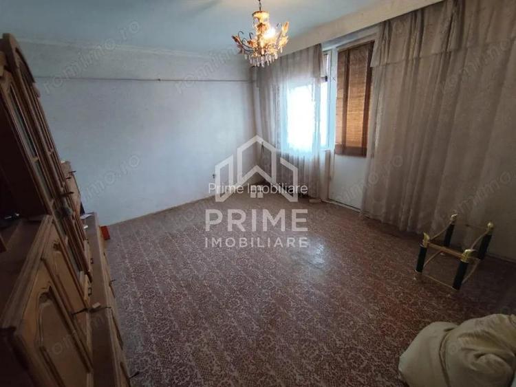 Apartament 3 camere, 69 mp, zona Cugir Apartament 3 camere, 69 mp, zona Cugir