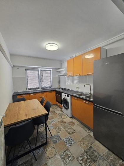 Apartament 2 camere decomandate zona Tomis Nord - 7