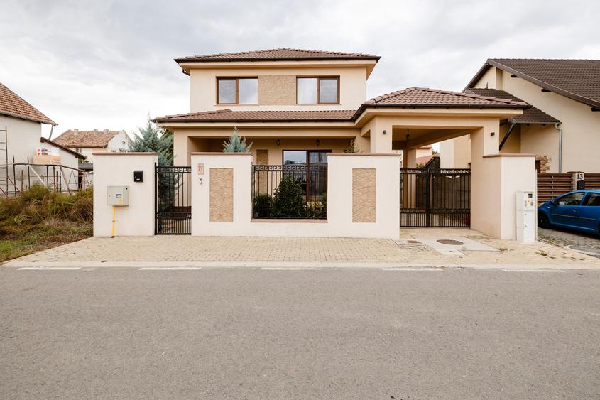 Casa noua cu etaj, design modern - Vladimirescu - 1