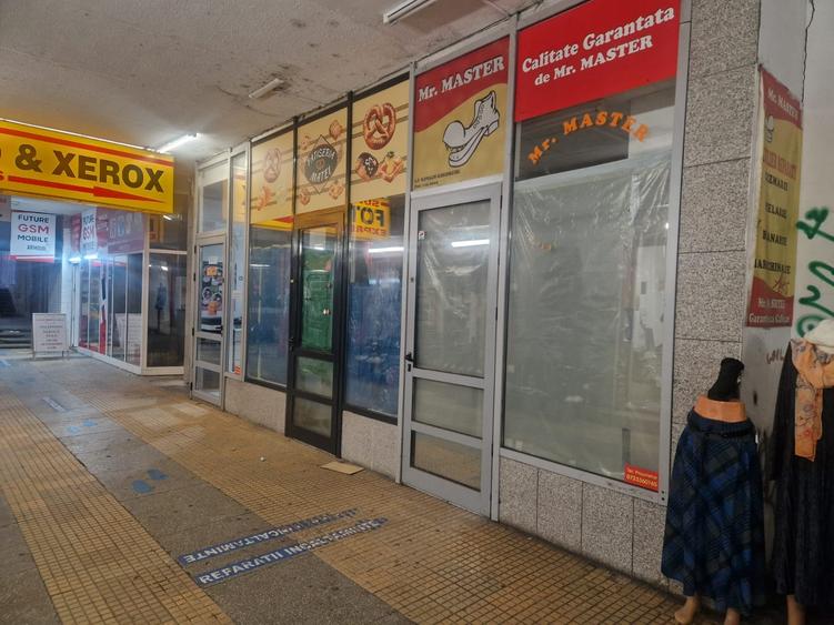 Alfa Invest  propune spre Vanzare  Spatiu Comercial - 1