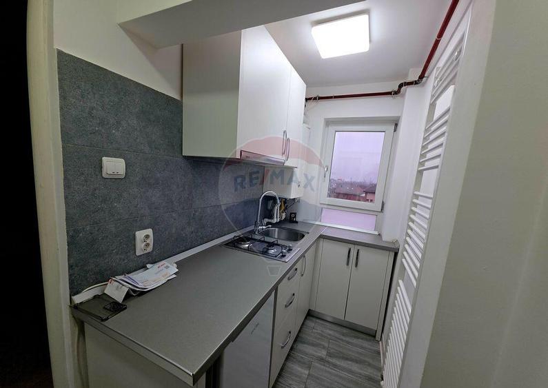 Apartament cu 1 camere de inchiriat in zona 1 Mai - 12
