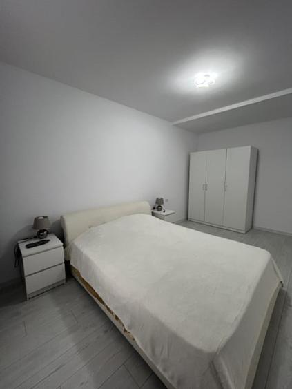 DECOMANDAT, BUCATARIE INCHISA, PRIMA INCHIRIERE - 2