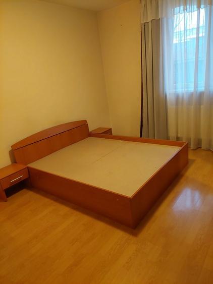 Inchiriez apartament cu loc parcare - 1