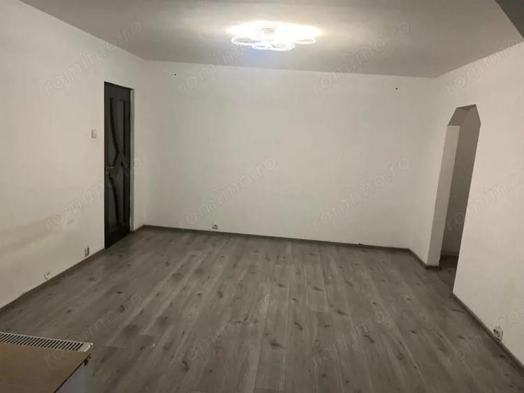 Apartament 2 camere, 75 mp, zona Craiovita Noua - 13