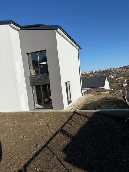 Casă cuplată modernă în Dezmir – zonă liniștită, aproape de toate facilitățile! - 5