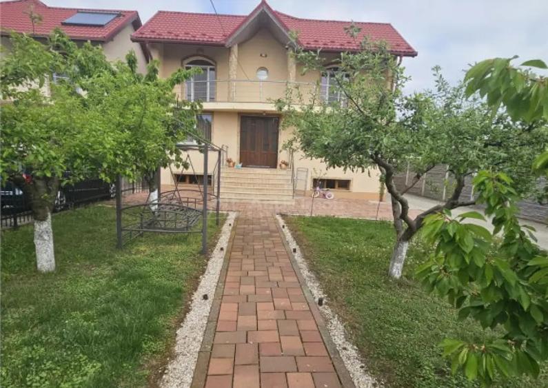 Casa de in Micesti confort, spatiu si intimitate! - 17