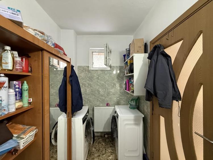 Casa Individuala de vanzare | DEALUL FURCILOR| 220 MP UTILI | 1580 MP TEREN. - 9