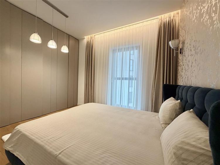 3 ROOMS HERASTRAU PARK  2 PARKING - 6