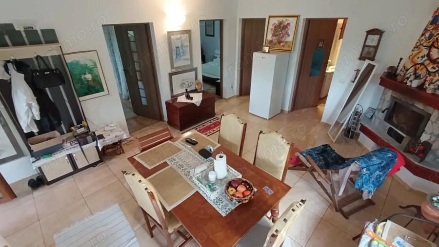 Vand casa de vacan?a in Brebu, Prahova. - 4